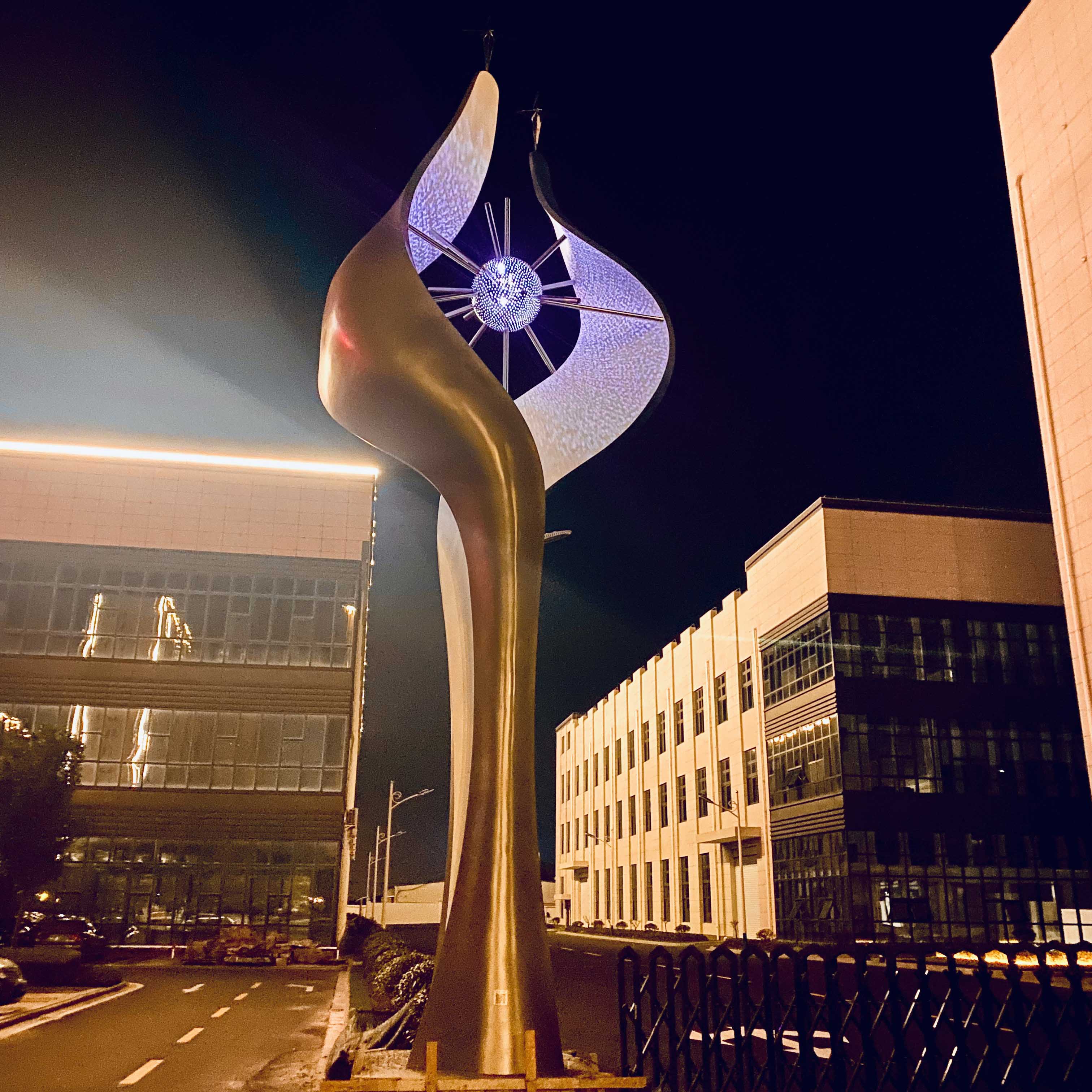 �Ͼ�����ֵ���