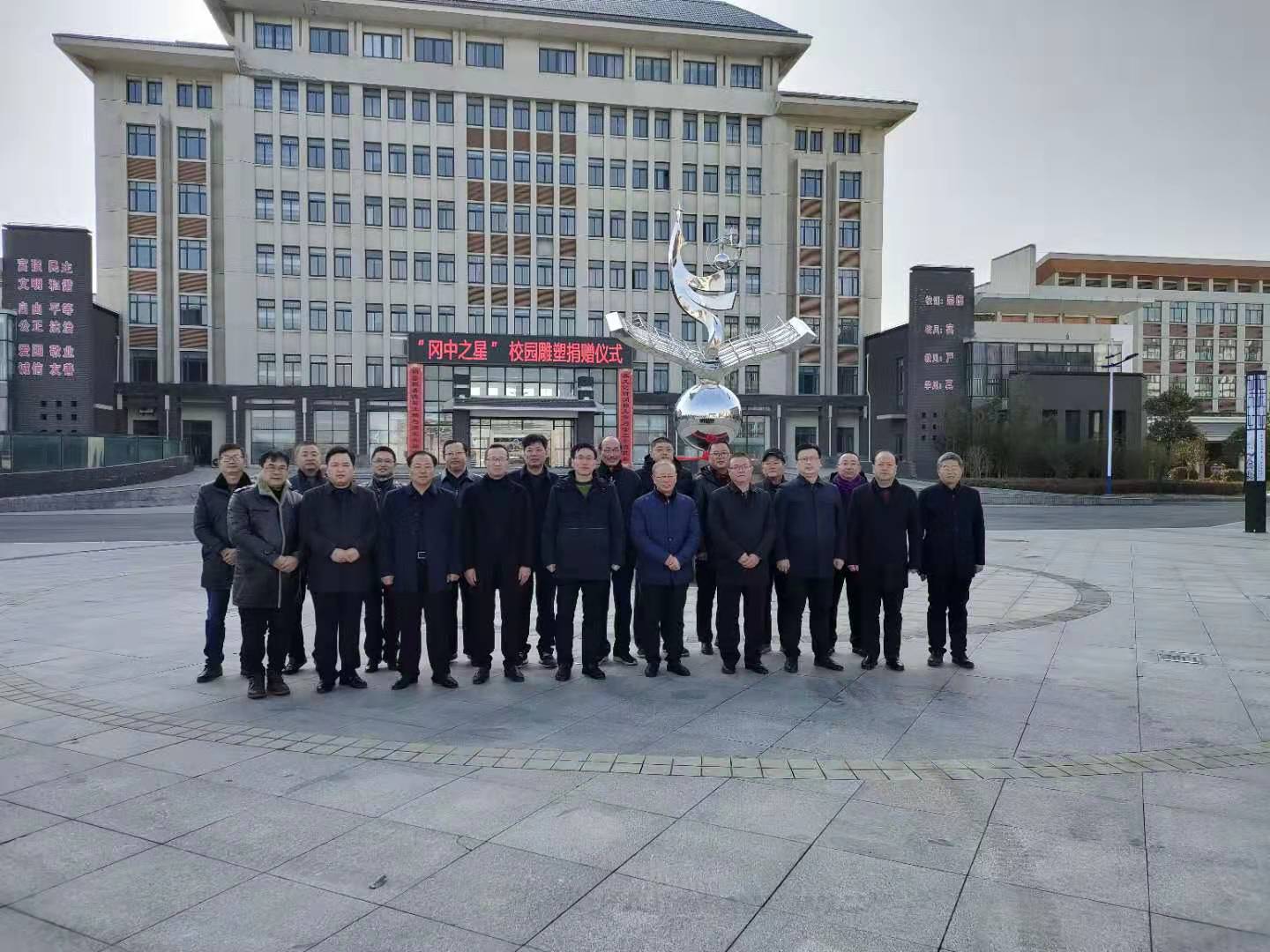 ���ܼӹ��������Ӵ�ͳ���յ��ִ�����